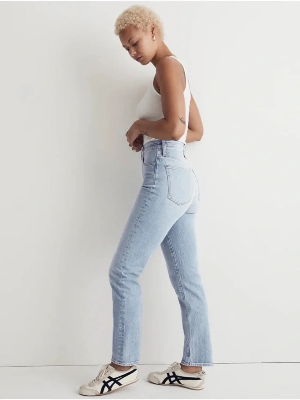 Madewell The Curvy Perfect High Rise Vintage Mom Jean in Merle Wash Size 27 NWT